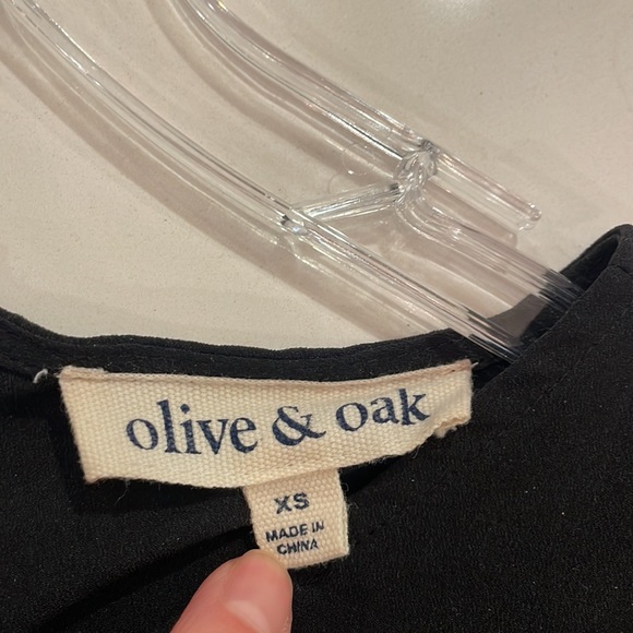 Black and Gray Olive & Oak blouse with back button detailing, xs, gently used - Picture 3 of 5